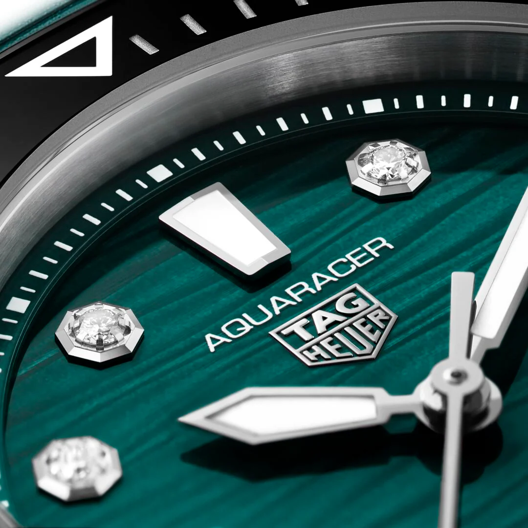 Aquaracer Professional 300 Date - Image 2