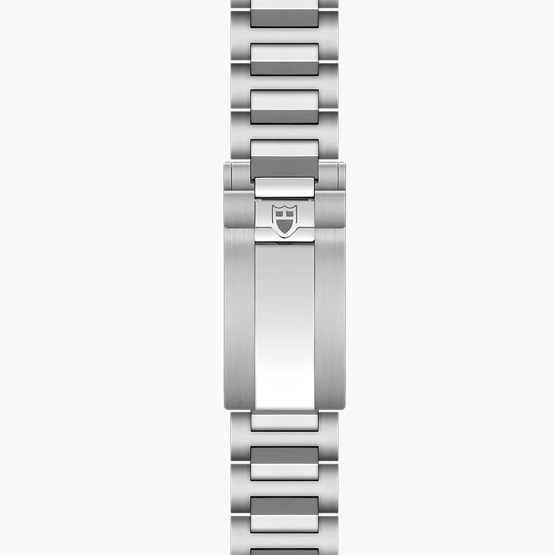 TUDOR Monarch - Image 5